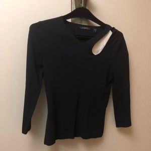Cyrus sweater with cute cut out on one side M